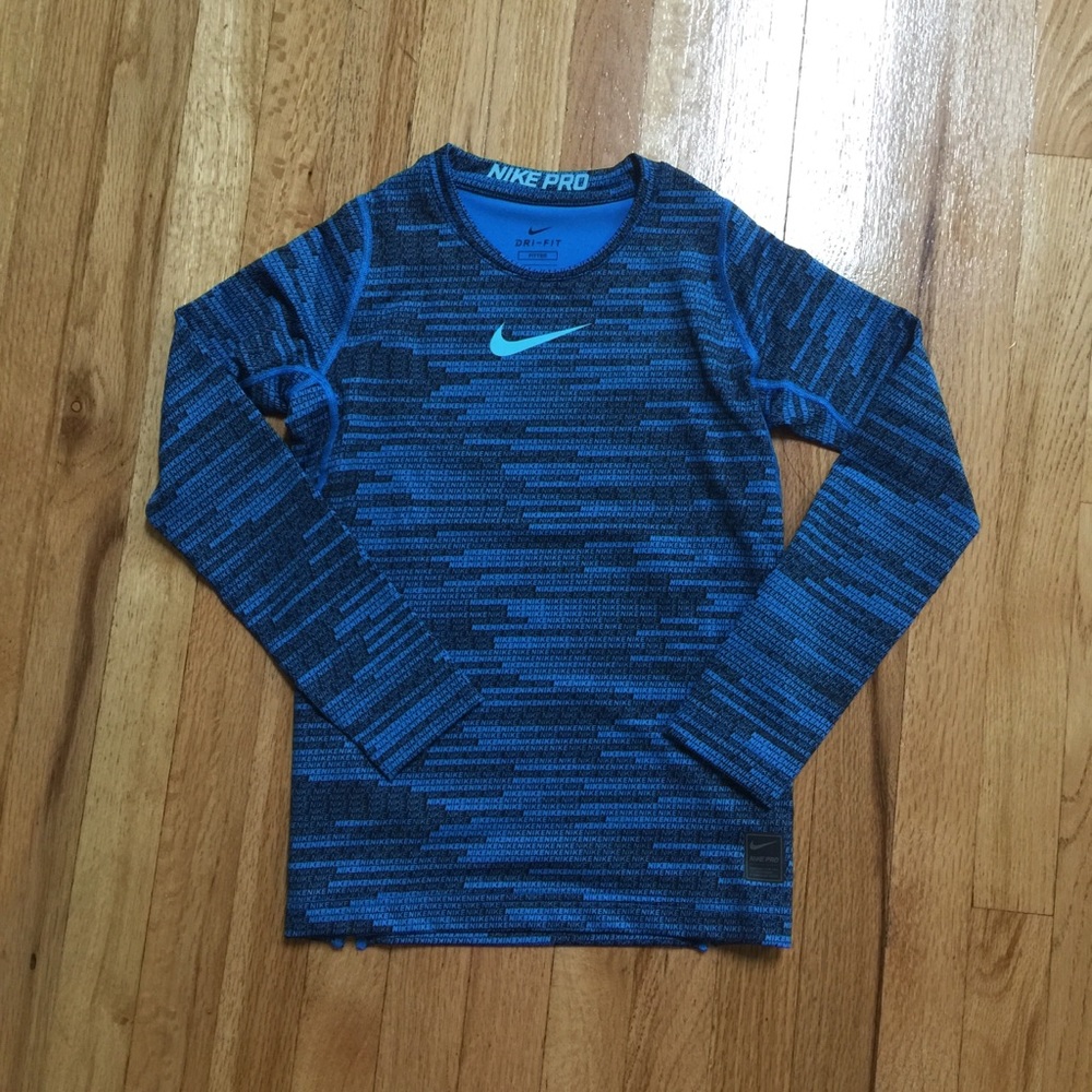Nike Pro warm Boy’s long sleeves training Top - Picture 3 of 7